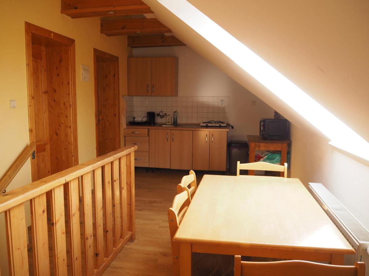 Privat Alenka Hotel Liptovský Mikuláš Екстериор снимка